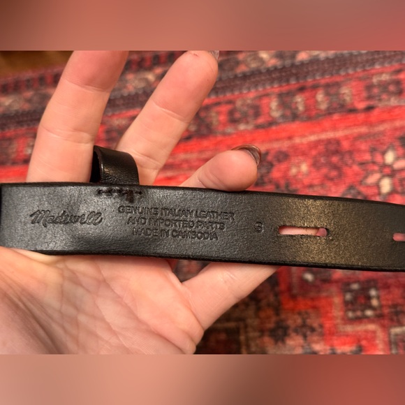 BLACK & GOLD MADEWELL ITALIAN LEATHER BELT SMALL - Picture 2 of 2